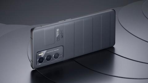 Realme GT Master Edition series, with suitcase-inspired design, launched Realme GT Master Edition series, with suitcase-inspired design, launched