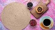 How to make raffia placemats