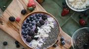 Quick and nutritious: Chia and hemp smoothie bowl