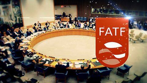 How did international pressure force Pakistan to bow? How did international pressure force Pakistan to bow?