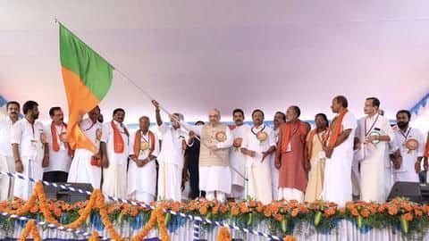 Amit Shah flags off the Janaraksha Yatra protesting "red-jihadi" terror Amit Shah flags off the Janaraksha Yatra protesting "red-jihadi" terror