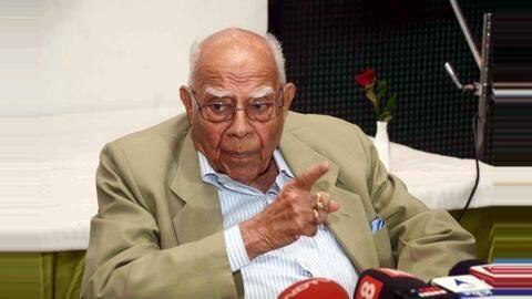 Ram Jethmalani: Mamata-led third front should oust PM Modi Ram Jethmalani: Mamata-led third front should oust PM Modi