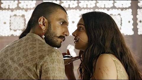 Ranveer and Deepika accused of yelling, being rude to fan Ranveer and Deepika accused of yelling, being rude to fan