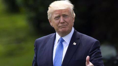 Trump scores legislative victory after Senate passes tax cuts bill Trump scores legislative victory after Senate passes tax cuts bill
