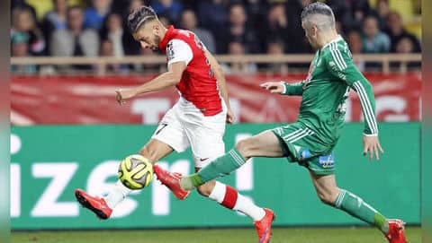 Yannick Carrasco and Nicolas Gaitan join Chinese club Dalian Yifang Yannick Carrasco and Nicolas Gaitan join Chinese club Dalian Yifang