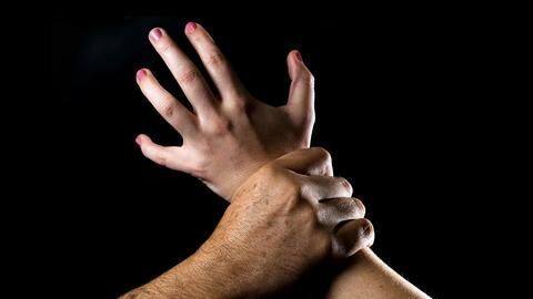 Kolkata: 3-year-old girl brutally raped by bus cleaner Kolkata: 3-year-old girl brutally raped by bus cleaner