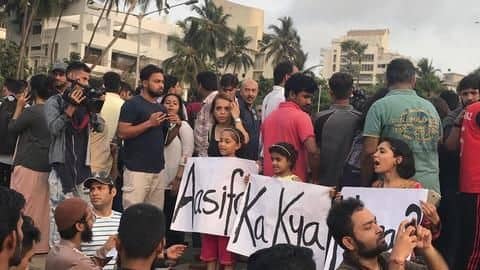 B-town celebs hit streets to protest against Kathua, Unnao rapes B-town celebs hit streets to protest against Kathua, Unnao rapes