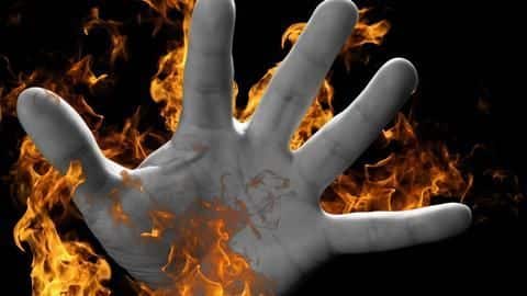 UP: Harassed couple sets themselves on fire outside police station UP: Harassed couple sets themselves on fire outside police station