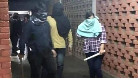 Taking U-turn, JNU says cops have mob attack's CCTV footage Taking U-turn, JNU says cops have mob attack's CCTV footage