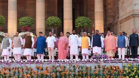 #Modi2.0: Shah becomes Home Minister, Nirmala Sitharaman gets Finance #Modi2.0: Shah becomes Home Minister, Nirmala Sitharaman gets Finance