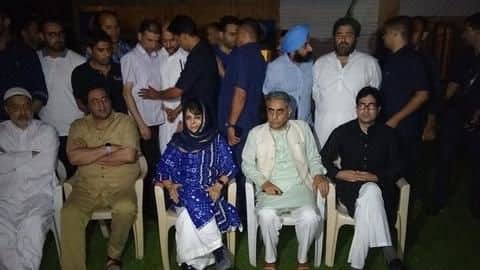 Addressing 'panic', J&K Governor Malik asks politicians to stay calm Addressing 'panic', J&K Governor Malik asks politicians to stay calm