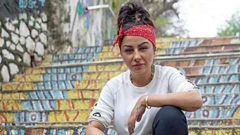 Singer Hard Kaur blames RSS for Pulwama, calls Yogi rapist Singer Hard Kaur blames RSS for Pulwama, calls Yogi rapist