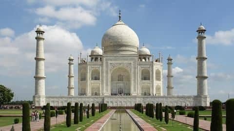 Is Taj Mahal turning brown? Scientific study to find out Is Taj Mahal turning brown? Scientific study to find out