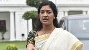 Delhi Elections: Congress' Alka Lamba slaps AAP worker
