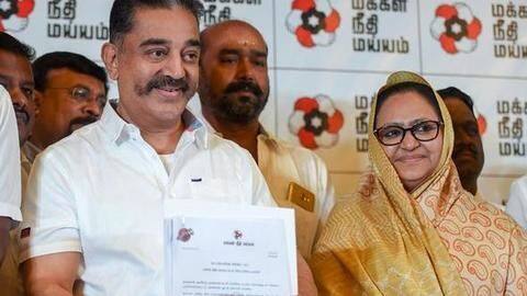 Kamal Haasan withdraws from poll-race, promises 50L jobs in manifesto Kamal Haasan withdraws from poll-race, promises 50L jobs in manifesto