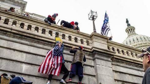 US: Pro-Trump mob storms Capitol, woman dies, incident evokes criticism US: Pro-Trump mob storms Capitol, woman dies, incident evokes criticism