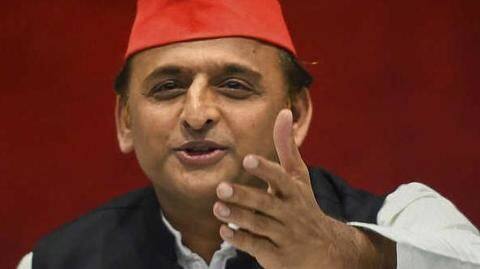 Akhilesh may have bend a little, but will reap benefits Akhilesh may have bend a little, but will reap benefits