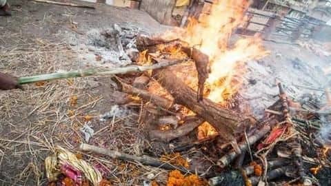 Missing Ola-driver found dead, UP-police cremate body infuriating family Missing Ola-driver found dead, UP-police cremate body infuriating family