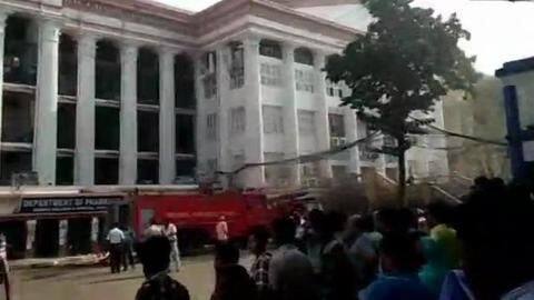 Kolkata: Massive fire breaks out at Medical College, 250-patients evacuated Kolkata: Massive fire breaks out at Medical College, 250-patients evacuated
