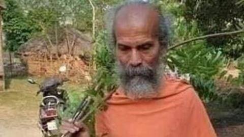 After his mother's death, Sarangi has been living alone After his mother's death, Sarangi has been living alone