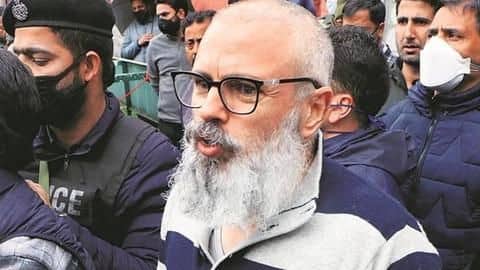 J&K's UT status humiliating, won't contest Assembly polls: Omar Abdullah J&K's UT status humiliating, won't contest Assembly polls: Omar Abdullah