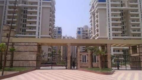 Coronavirus: In gated societies of Noida, Ghaziabad, foreign returnees suffer Coronavirus: In gated societies of Noida, Ghaziabad, foreign returnees suffer