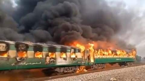 Pakistan: 62 killed, scores injured after moving train catches fire Pakistan: 62 killed, scores injured after moving train catches fire