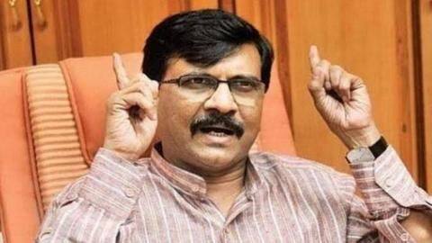 As row rages, Raut said Sena's MLAs are "united" As row rages, Raut said Sena's MLAs are "united"