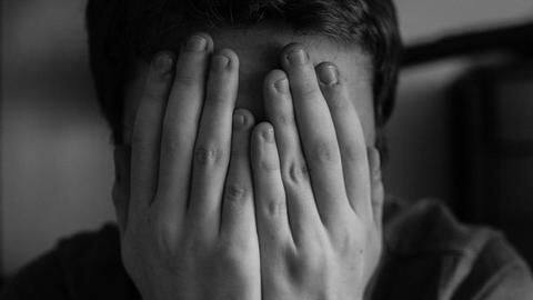 IIT-D alumnus, suffering from depression, commits suicide on campus IIT-D alumnus, suffering from depression, commits suicide on campus