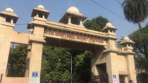 UP: Doctors on COVID-19 duty find worms in food UP: Doctors on COVID-19 duty find worms in food