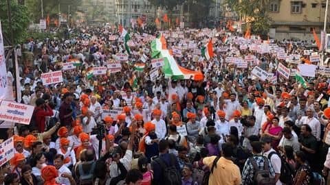 Mumbai: Pro and anti-CAA protests take place just 4-km apart Mumbai: Pro and anti-CAA protests take place just 4-km apart