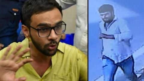 JNU student Umar Khalid's alleged attacker caught on CCTV JNU student Umar Khalid's alleged attacker caught on CCTV