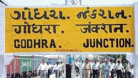 Railway official says makers didn't mention "Godhra" in script Railway official says makers didn't mention "Godhra" in script