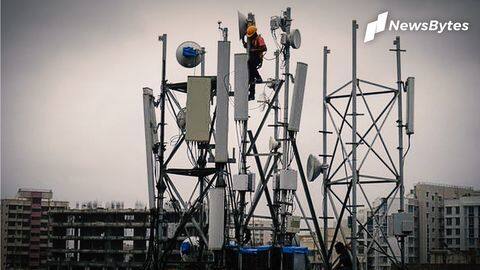 Farmers protest: Over 1,500 mobile towers damaged, Captain issues warning Farmers protest: Over 1,500 mobile towers damaged, Captain issues warning