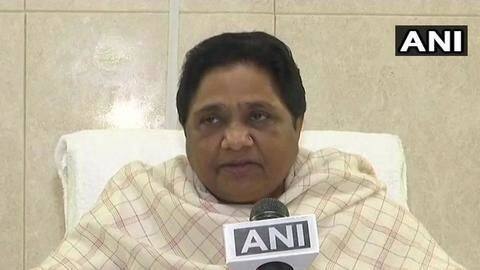 #MadhyaPradeshResults: Mayawati comes to Congress' rescue, declares support #MadhyaPradeshResults: Mayawati comes to Congress' rescue, declares support