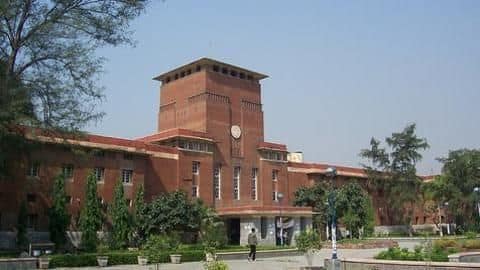 Curfew timings and more: Why are DU students protesting Curfew timings and more: Why are DU students protesting