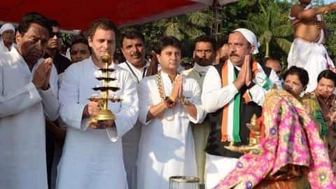 MP: Rahul Gandhi performs 'Narmada Aarti', then sets on roadshow MP: Rahul Gandhi performs 'Narmada Aarti', then sets on roadshow