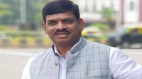 Shiv Sena MLA, who constructed dam, cried conspiracy Shiv Sena MLA, who constructed dam, cried conspiracy