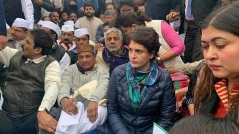 Violence in Jamia: Priyanka Gandhi leads protest at India Gate Violence in Jamia: Priyanka Gandhi leads protest at India Gate