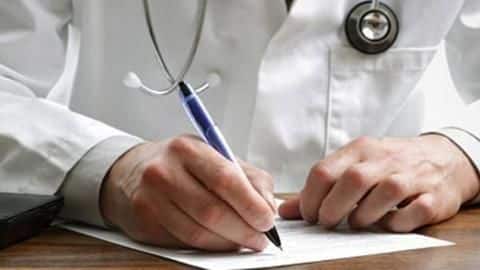Jharkhand: Doctors asked to write prescription in capital letters only Jharkhand: Doctors asked to write prescription in capital letters only