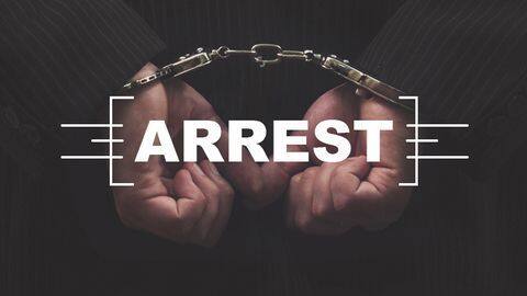 Policemen took Kanojia to Lucknow for 'formal arrest' Policemen took Kanojia to Lucknow for 'formal arrest'