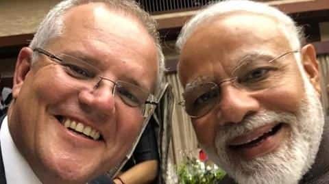 'Kithana acha he Modi', tweets Australian PM; picture goes viral 'Kithana acha he Modi', tweets Australian PM; picture goes viral