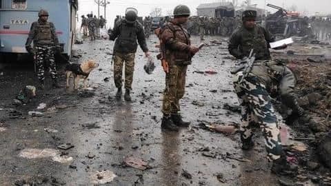 Father of Pulwama martyr wants development, not politicization of forces Father of Pulwama martyr wants development, not politicization of forces