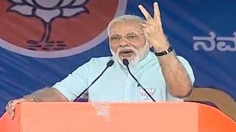 Calling him 'naamdaar', PM Modi mocks Rahul Gandhi's 15-minute-speech challenge Calling him 'naamdaar', PM Modi mocks Rahul Gandhi's 15-minute-speech challenge