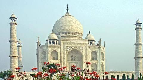 Saying Taj Mahal's gate obstructs temple's entrance, VHP-activists create ruckus Saying Taj Mahal's gate obstructs temple's entrance, VHP-activists create ruckus