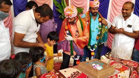 Karnataka: Defying lockdown, BJP MLA hosts grand birthday party Karnataka: Defying lockdown, BJP MLA hosts grand birthday party