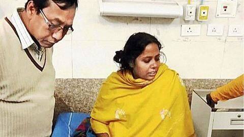 Bengal: Trinamool leader ties, beats, drags woman teacher over land-dispute Bengal: Trinamool leader ties, beats, drags woman teacher over land-dispute