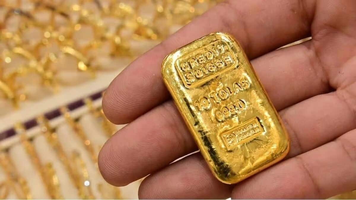 Gold prices skyrocket in 2024: Will trend continue in 2025?