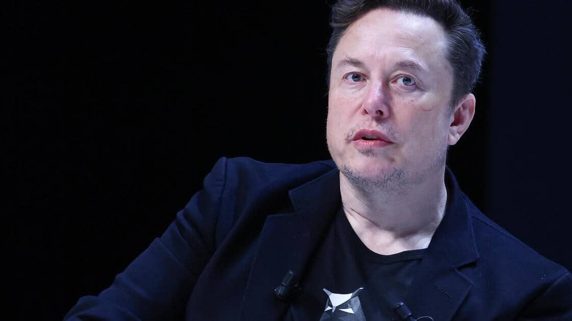 Elon Musk accuses Google of 'search ban' on Donald Trump