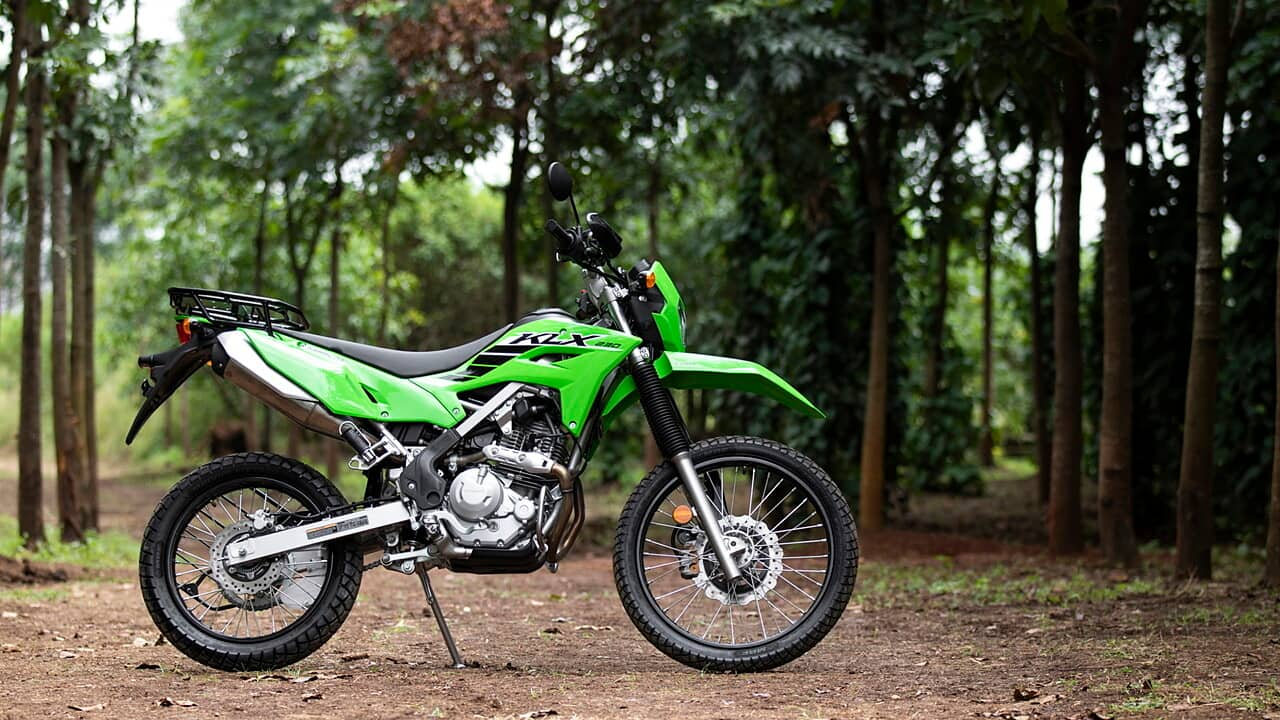 Kawasaki KLX230 dual-sport bike debuts in India at ₹3.3 lakh